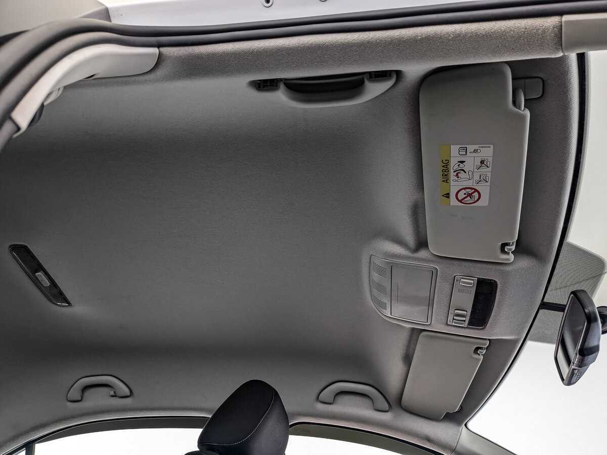 Купить Skoda Rapid с пробегом. Фото: #18