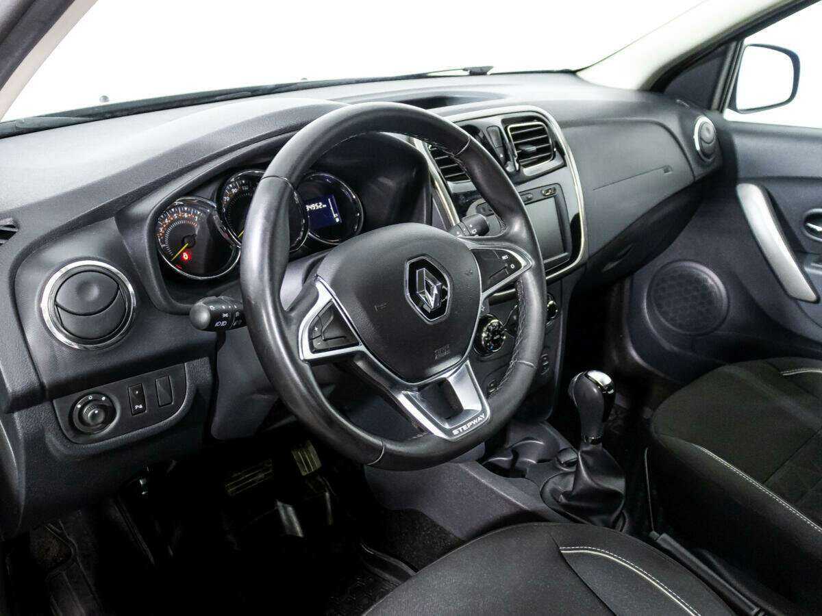 Купить Renault Sandero с пробегом. Фото: #10