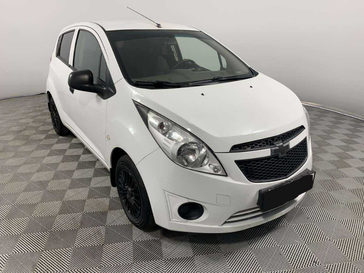Купить Chevrolet Spark с пробегом. Фото: #2