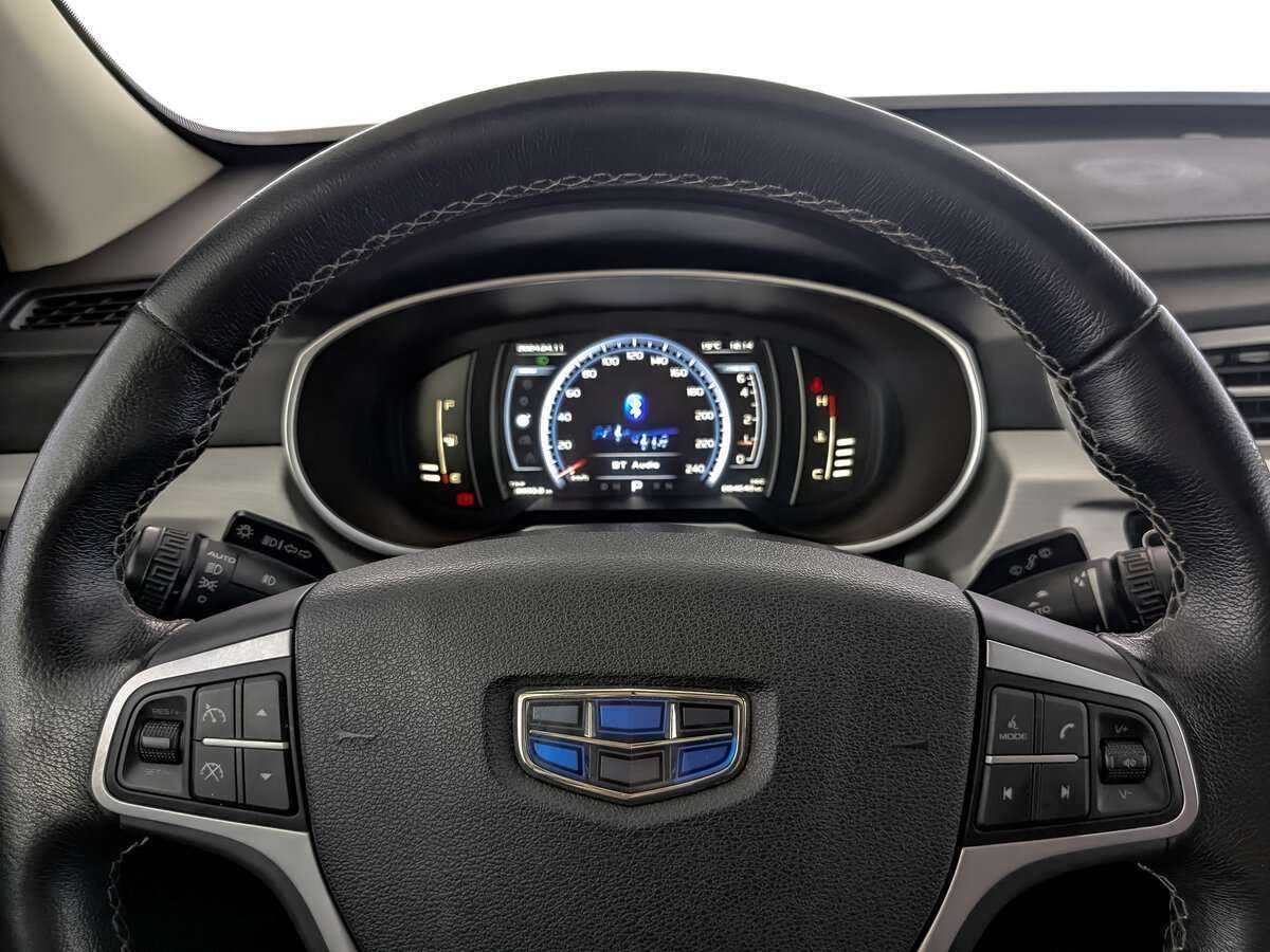 Купить Geely Atlas с пробегом. Фото: #23