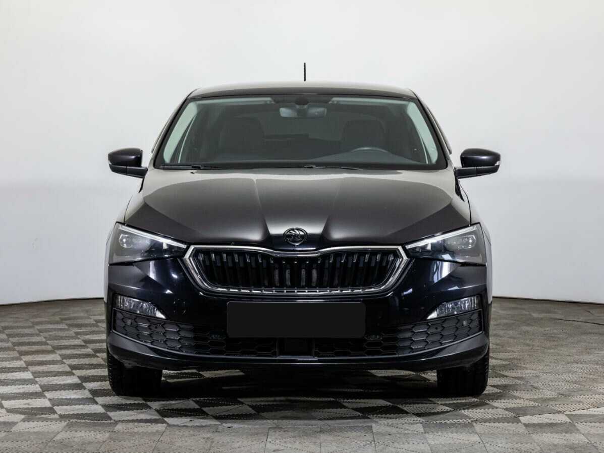 Купить Skoda Rapid с пробегом. Фото: #1