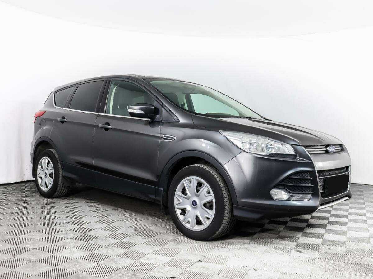 Купить Ford Kuga с пробегом. Фото: #2