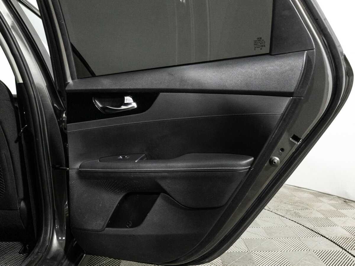 Купить Kia Cerato с пробегом. Фото: #26