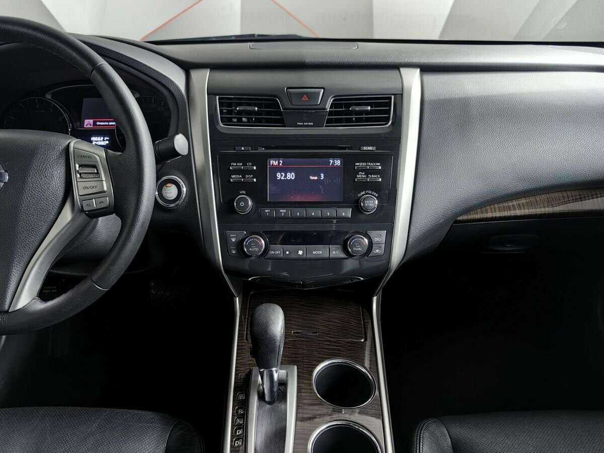 Купить Nissan Teana с пробегом. Фото: #8