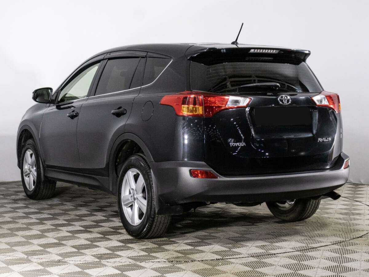 Купить Toyota RAV4 с пробегом. Фото: #6