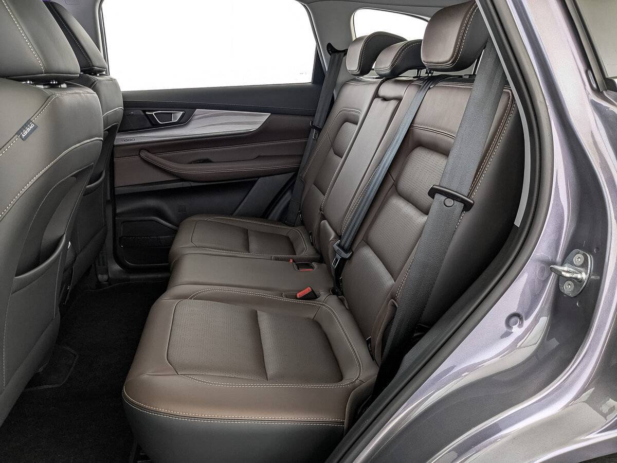 Купить Chery Tiggo 8 Pro с пробегом. Фото: #17