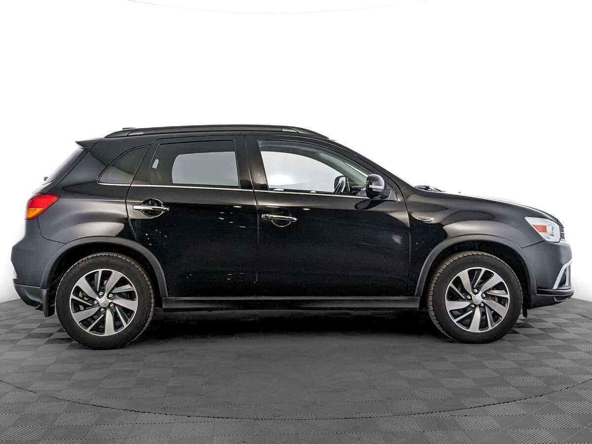 Купить Mitsubishi ASX с пробегом. Фото: #3