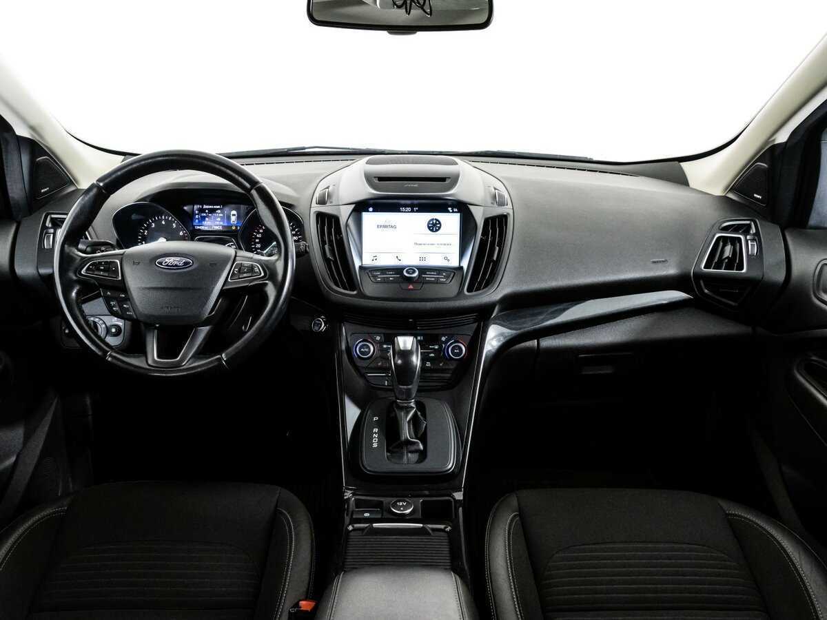 Купить Ford Kuga с пробегом. Фото: #7