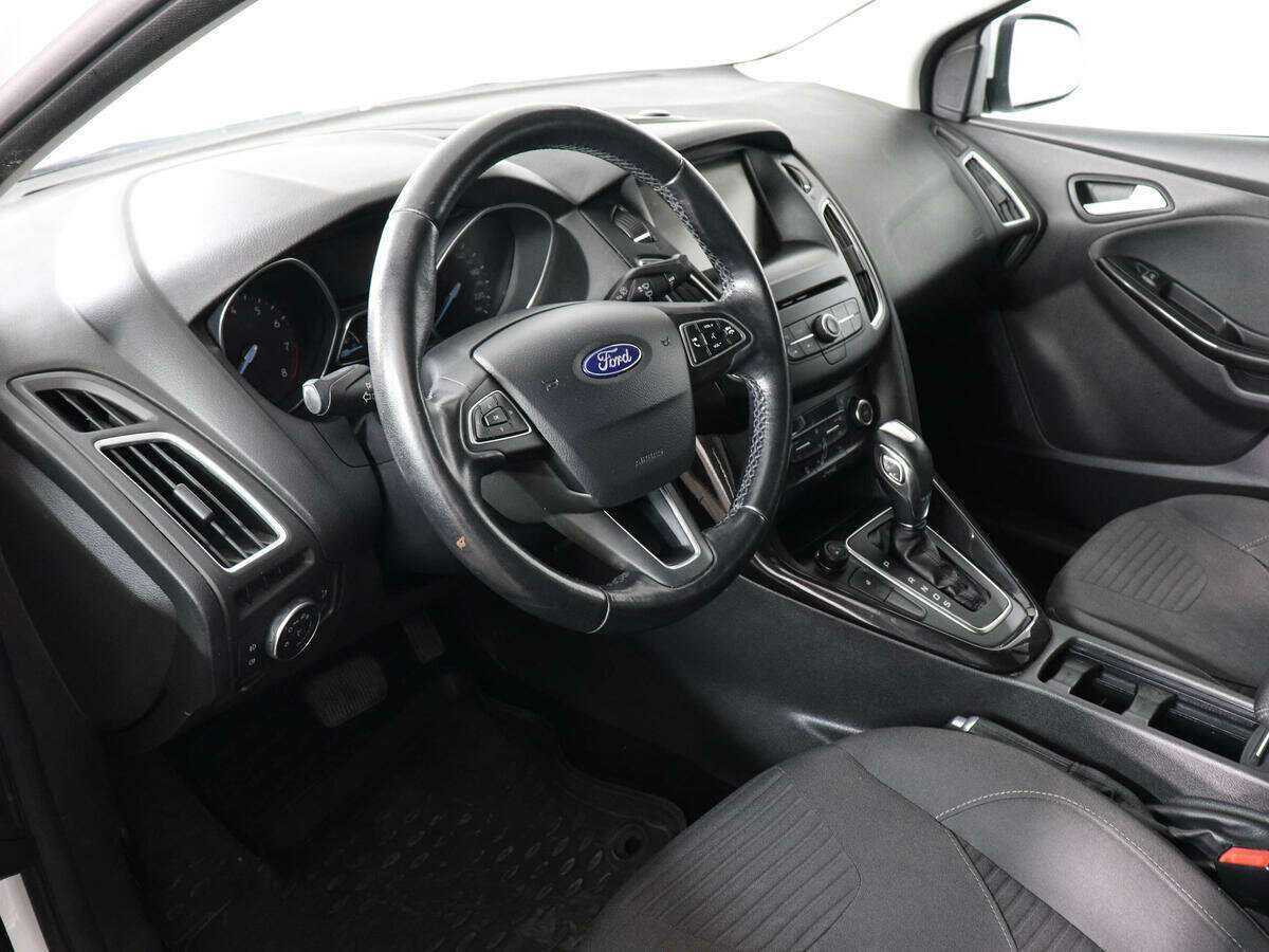 Купить Ford Focus с пробегом. Фото: #7