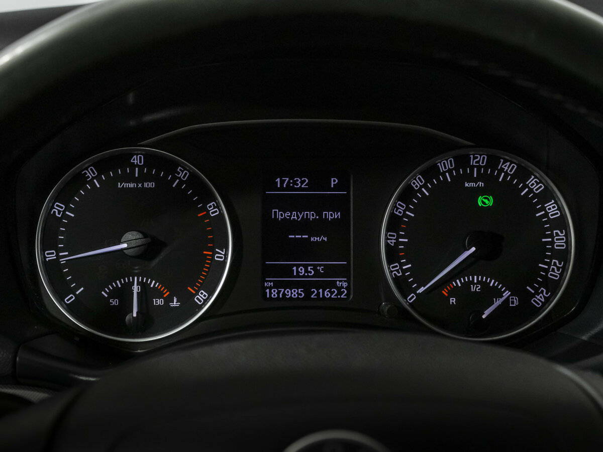 Купить Skoda Octavia с пробегом. Фото: #7