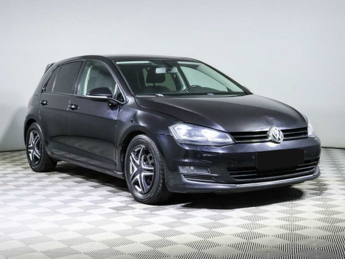 Купить Volkswagen Golf с пробегом. Фото: #2