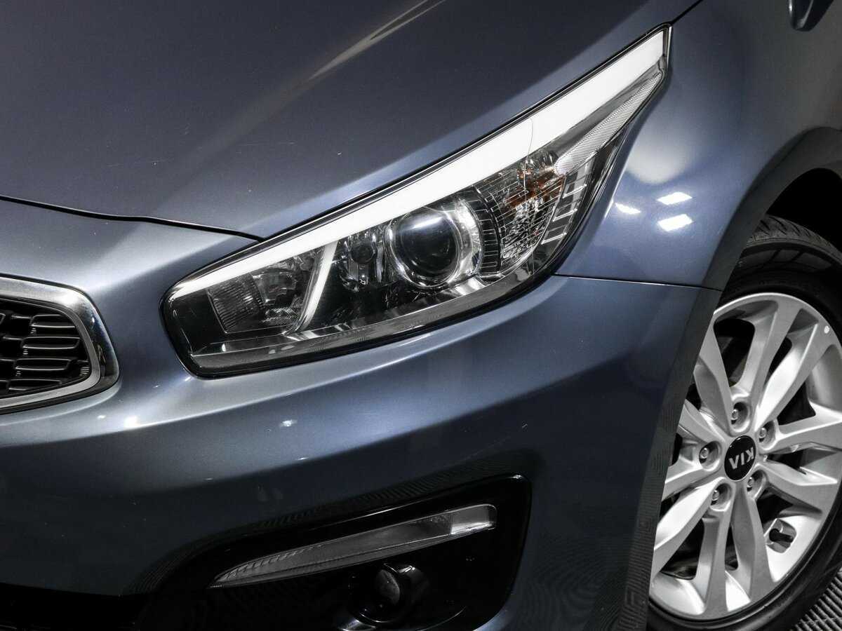 Купить Kia Ceed с пробегом. Фото: #13