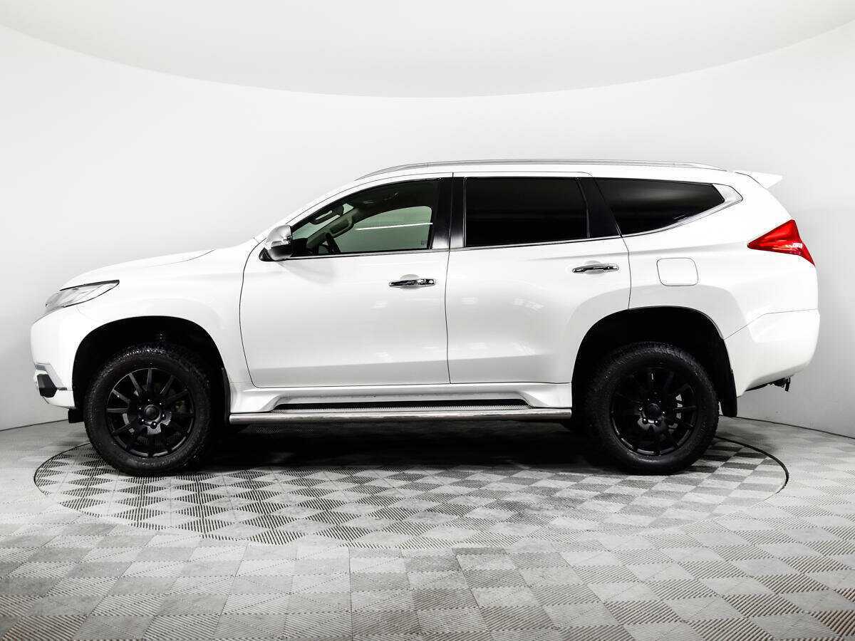 Купить Mitsubishi Pajero Sport с пробегом. Фото: #5