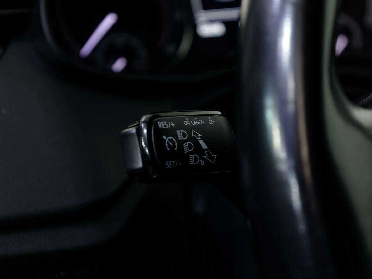 Купить Skoda Rapid с пробегом. Фото: #16