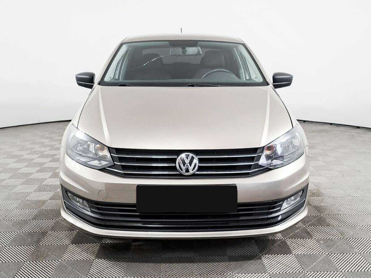 Купить Volkswagen Polo с пробегом. Фото: #1