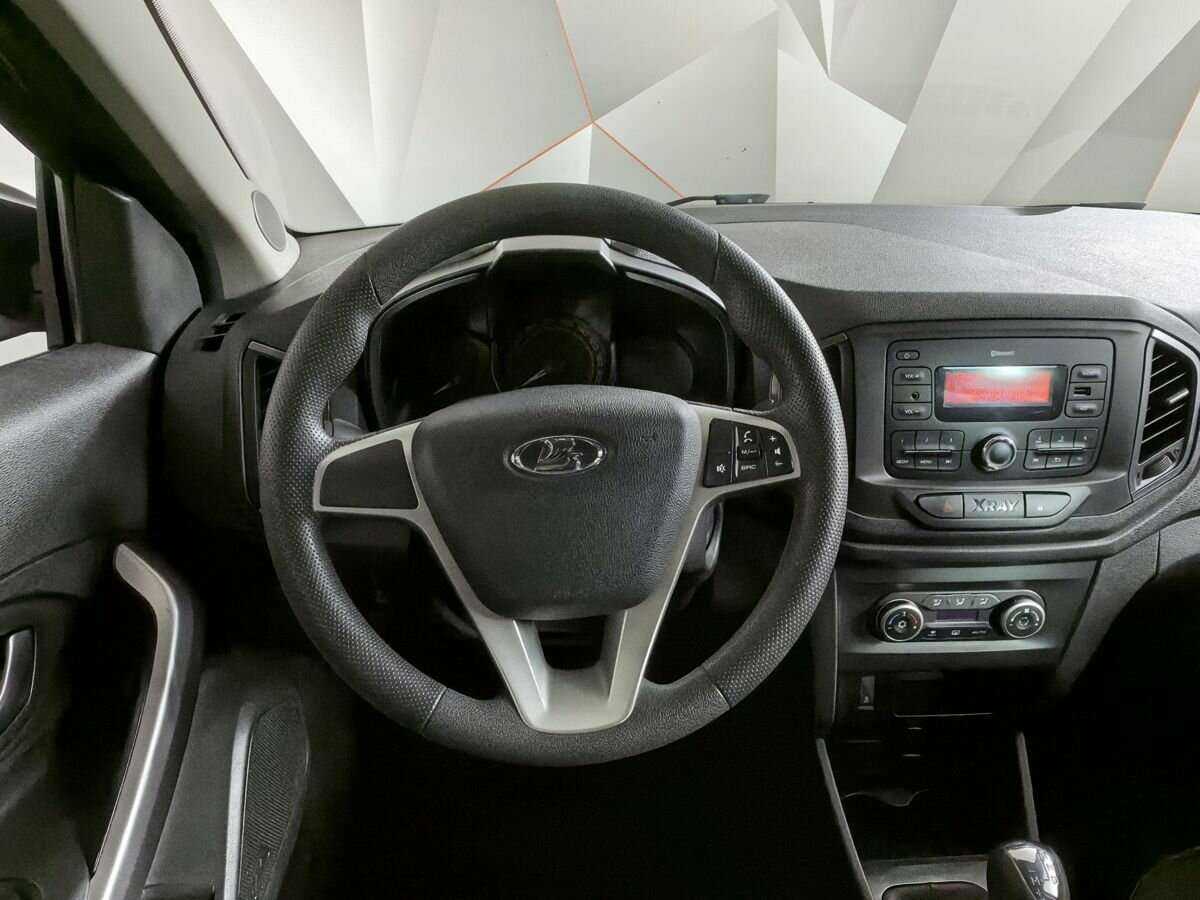 Купить Lada (ВАЗ) XRAY с пробегом. Фото: #14