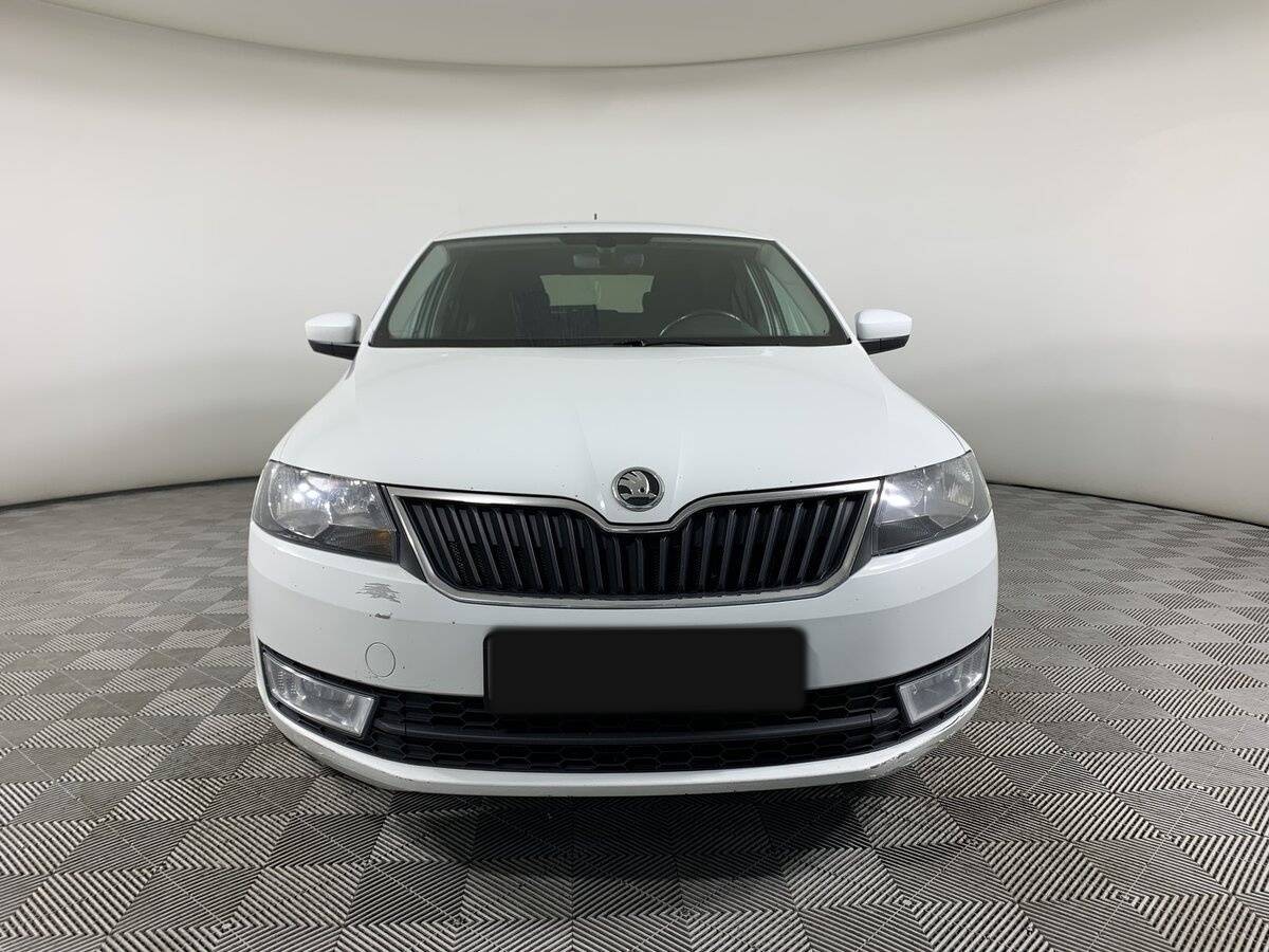 Купить Skoda Rapid с пробегом. Фото: #1