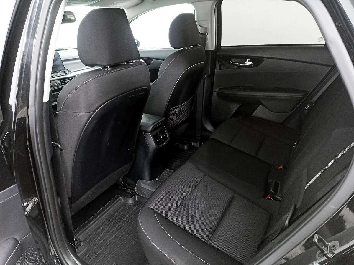Купить Kia Cerato с пробегом. Фото: #11
