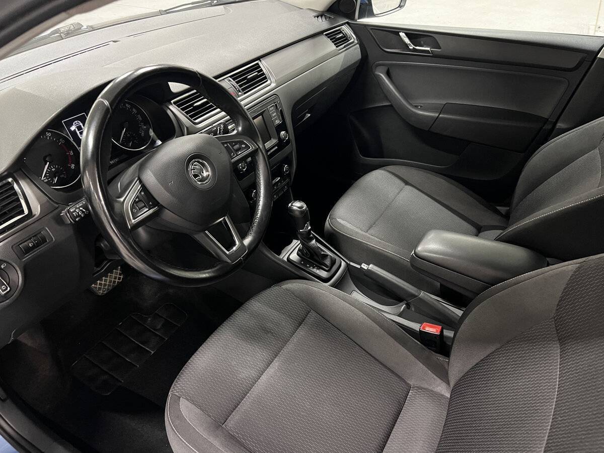 Купить Skoda Rapid с пробегом. Фото: #15