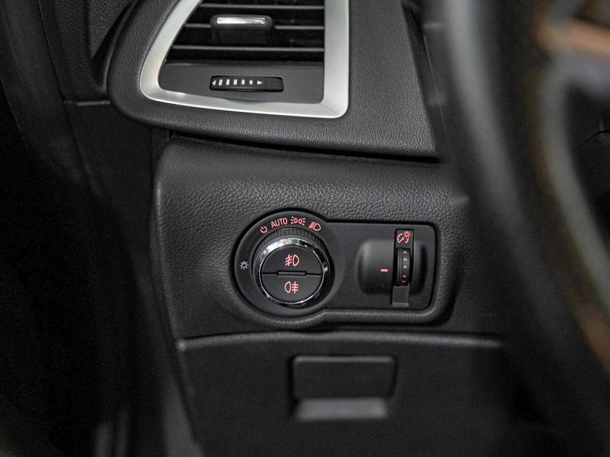 Купить Opel Astra с пробегом. Фото: #10