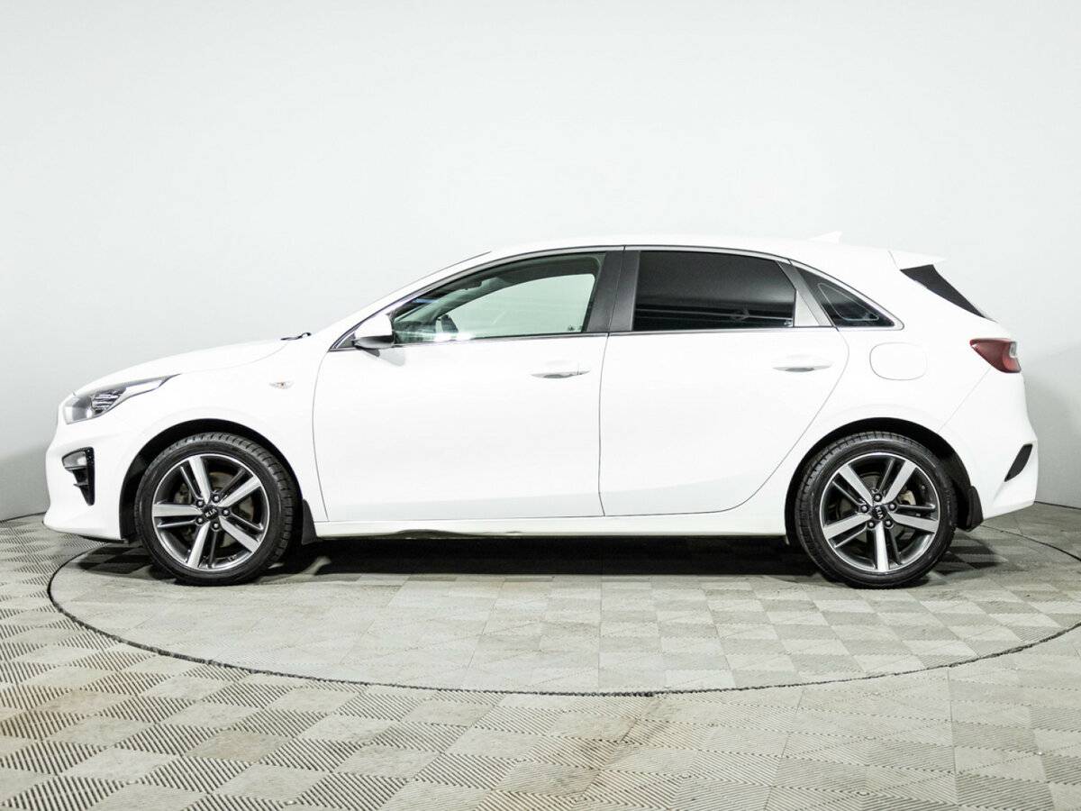 Купить Kia Ceed с пробегом. Фото: #7