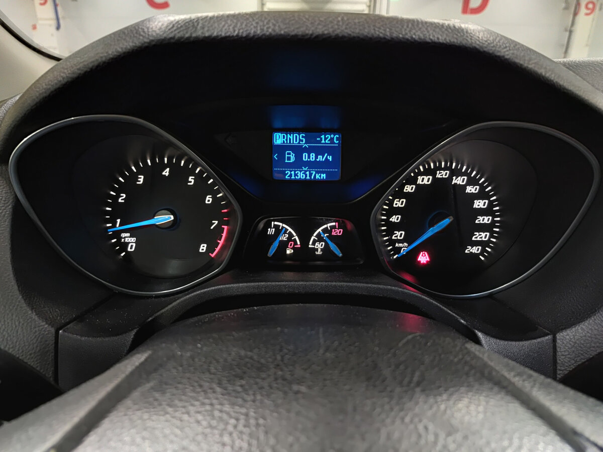 Купить Ford Focus с пробегом. Фото: #12