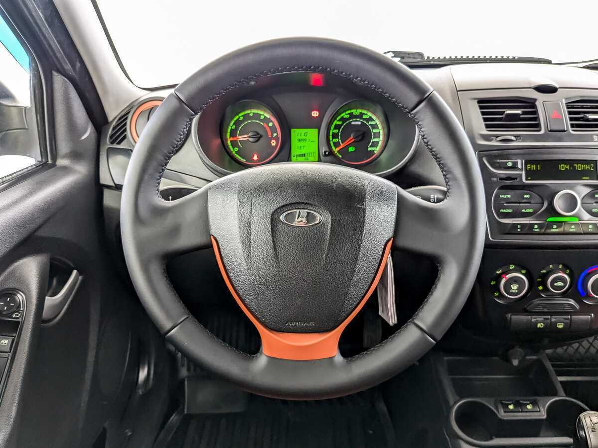 Купить Lada (ВАЗ) Kalina с пробегом. Фото: #16