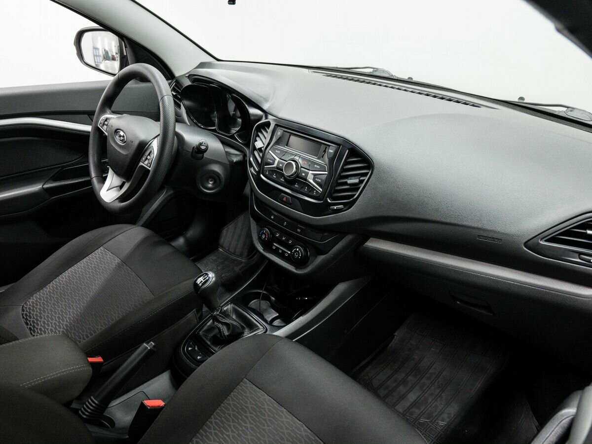 Купить Lada (ВАЗ) Vesta с пробегом. Фото: #7