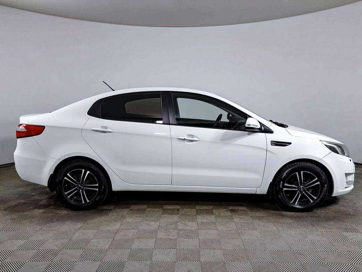 Купить Kia Rio с пробегом. Фото: #3