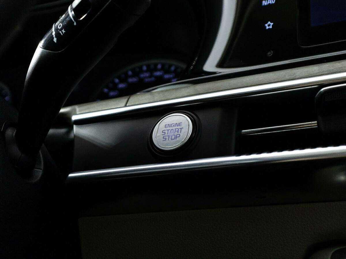 Купить Kia K5 с пробегом. Фото: #20