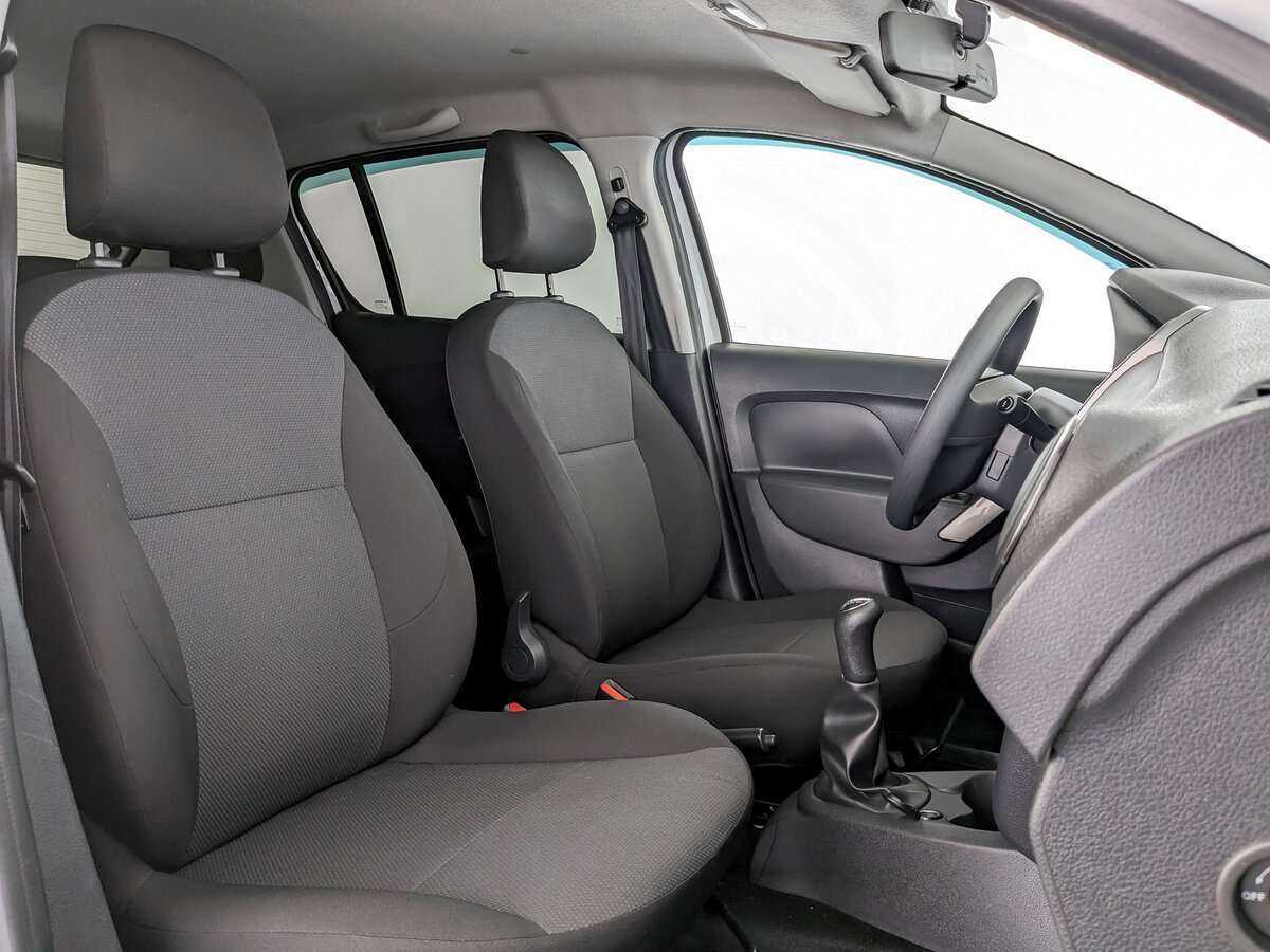 Купить Renault Sandero с пробегом. Фото: #15