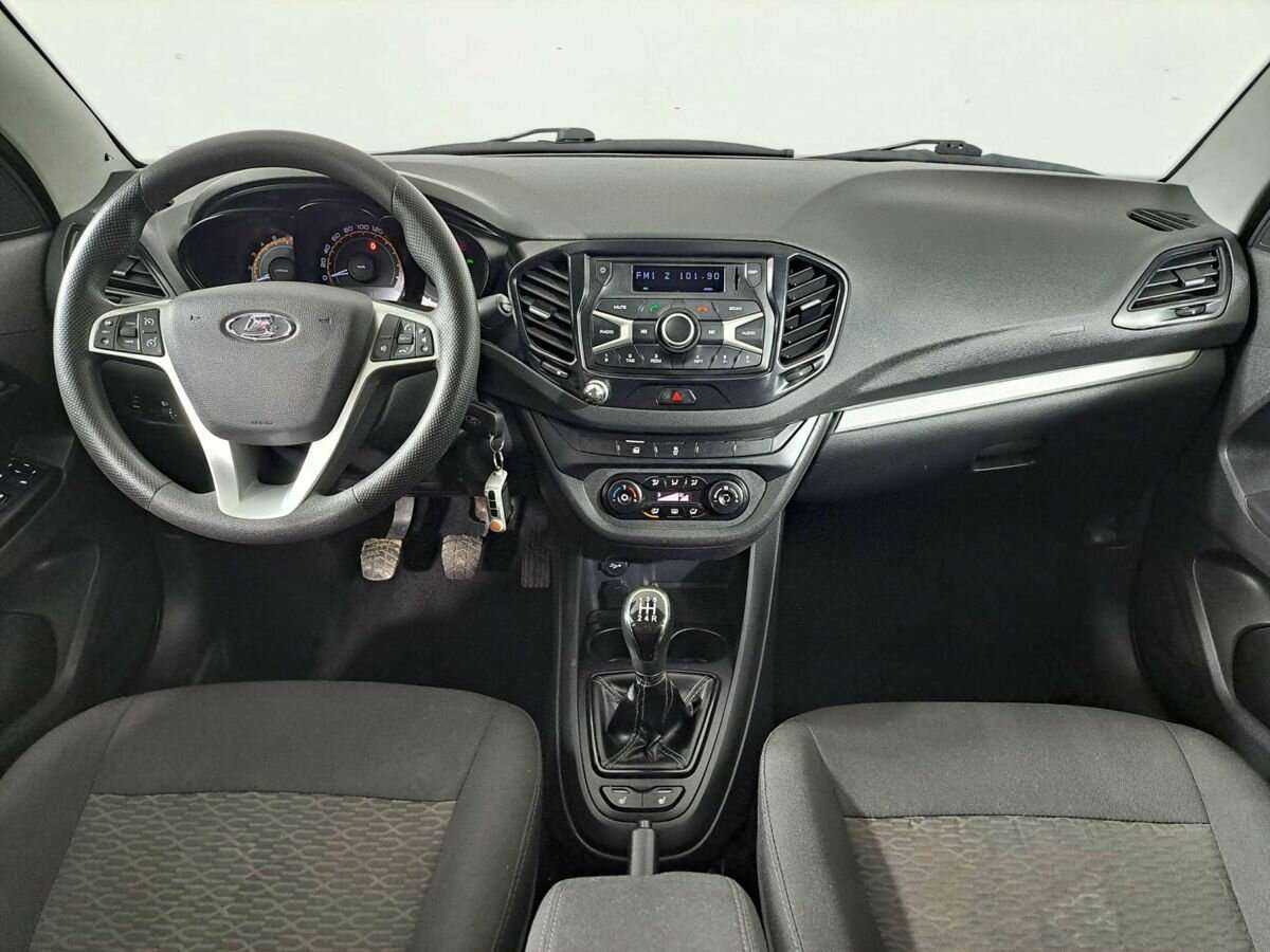 Купить Lada (ВАЗ) Vesta с пробегом. Фото: #13