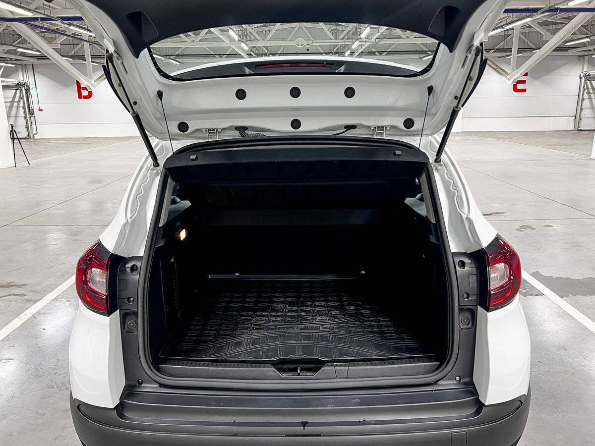 Купить Renault Kaptur с пробегом. Фото: #9