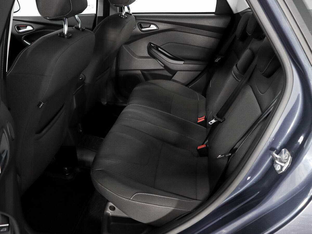 Купить Ford Focus с пробегом. Фото: #10
