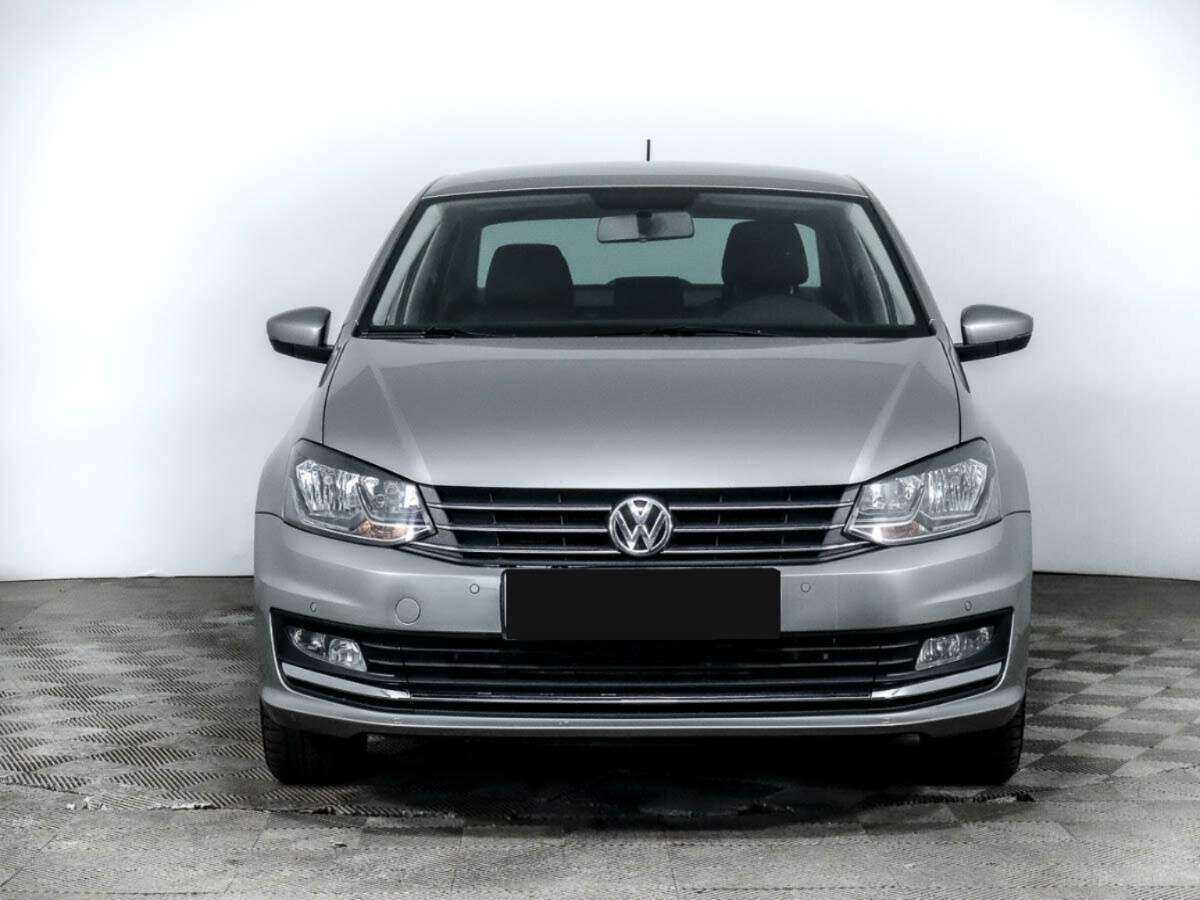 Купить Volkswagen Polo с пробегом. Фото: #1