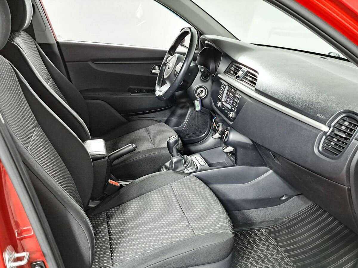 Купить Kia Rio с пробегом. Фото: #6