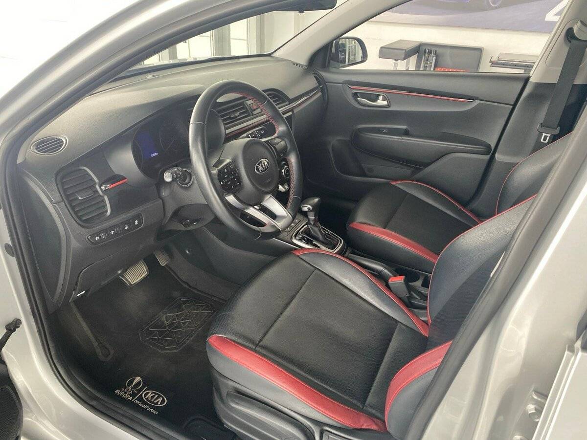 Купить Kia Rio с пробегом. Фото: #15