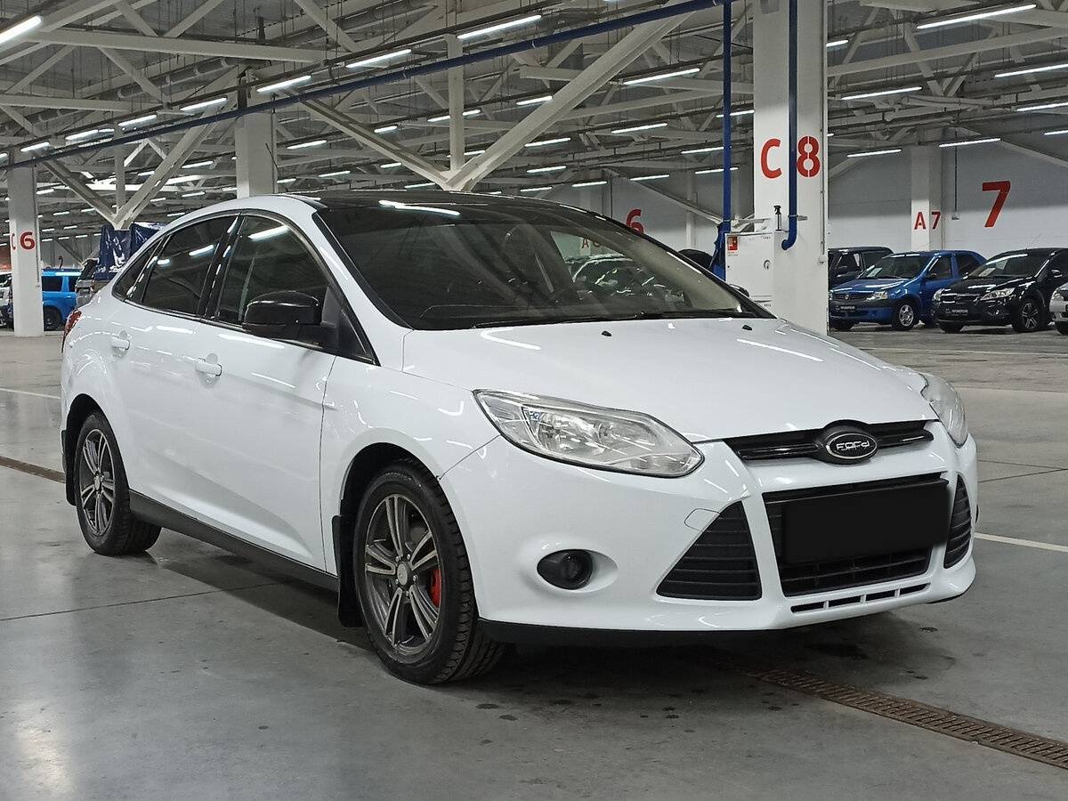 Купить Ford Focus с пробегом. Фото: #2