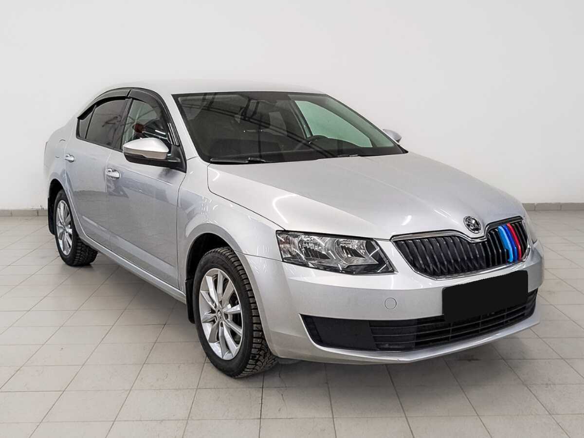 Купить Skoda Octavia с пробегом. Фото: #2