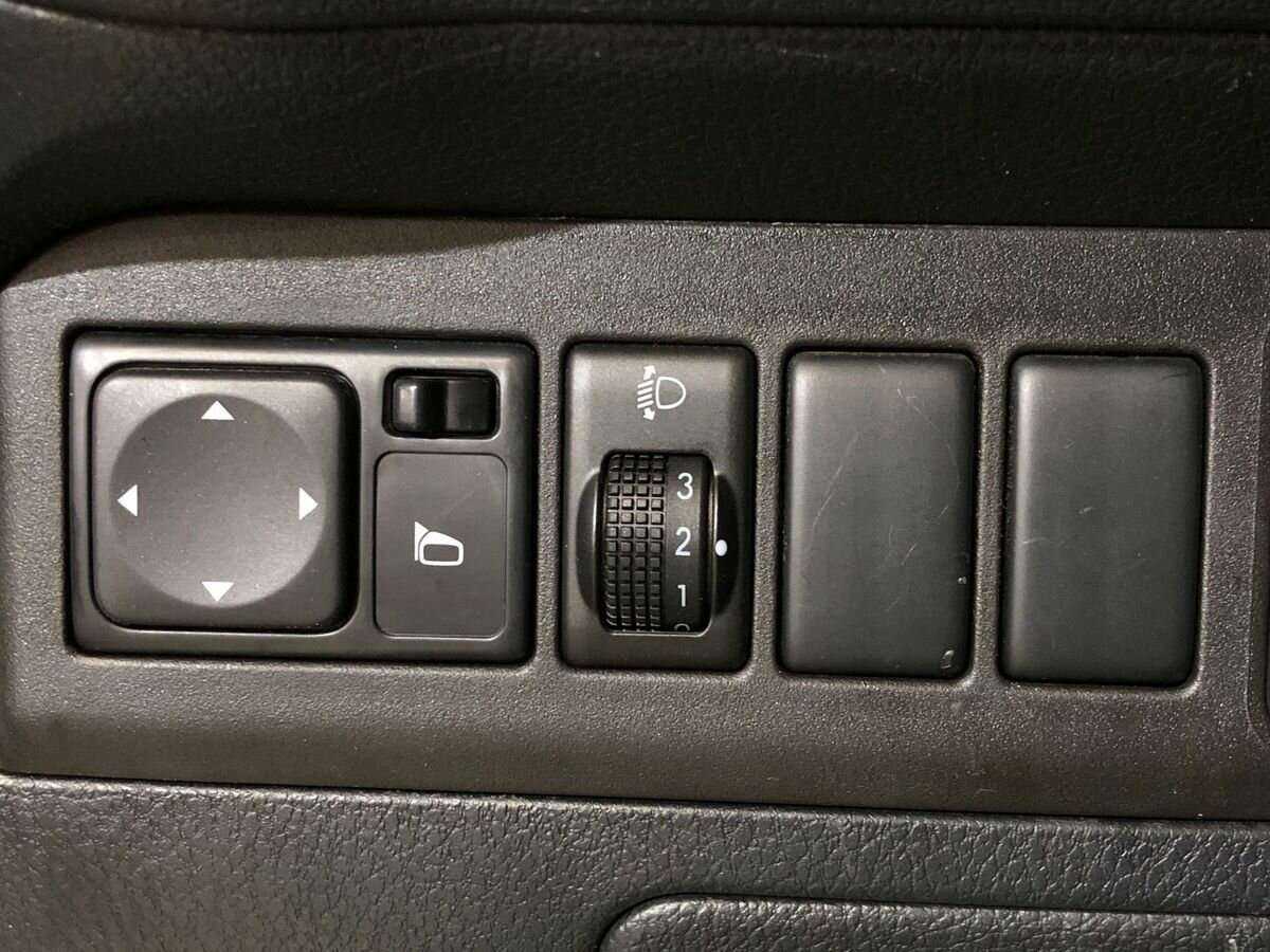 Купить Nissan Note с пробегом. Фото: #12