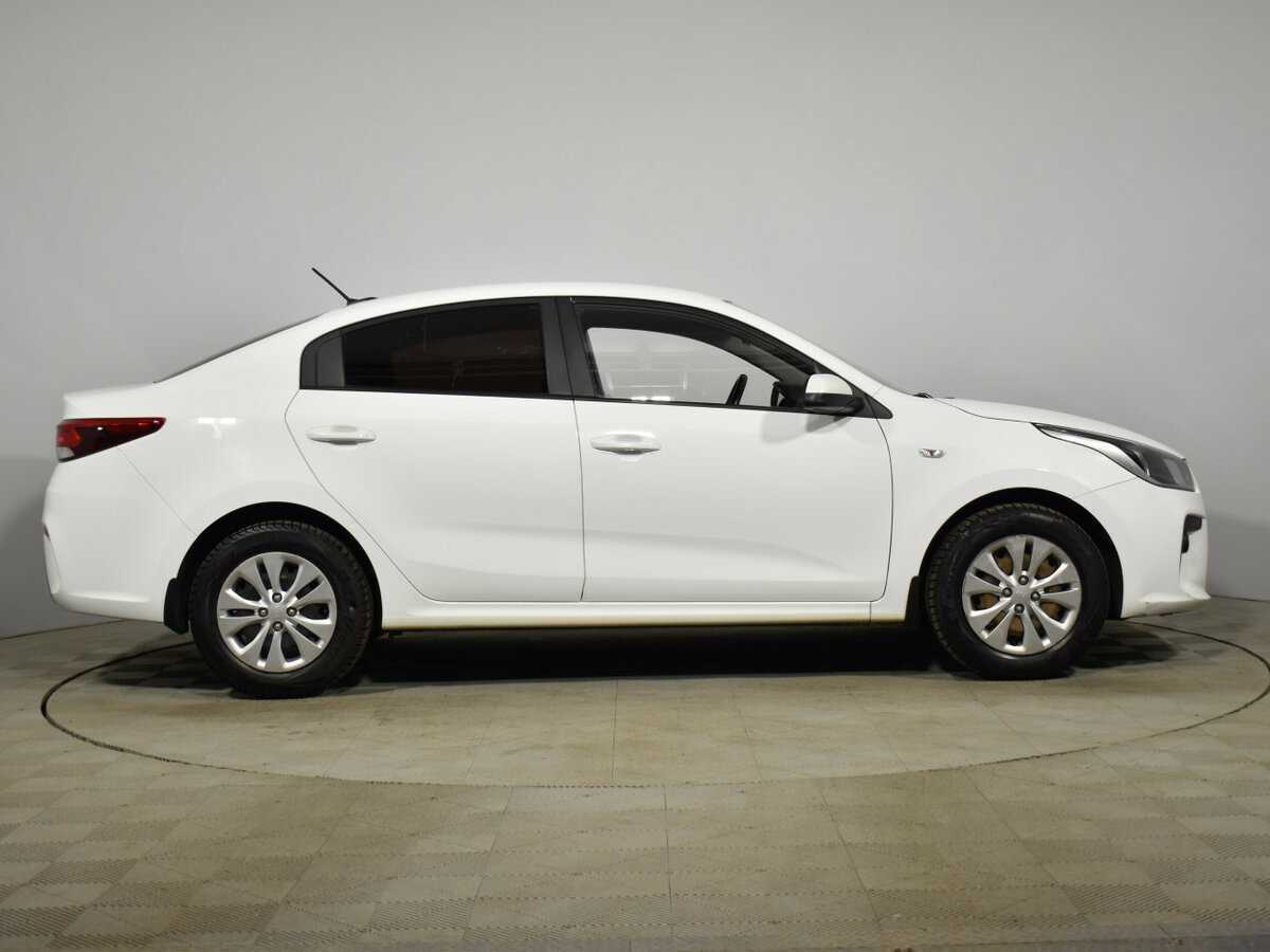 Купить Kia Rio с пробегом. Фото: #3