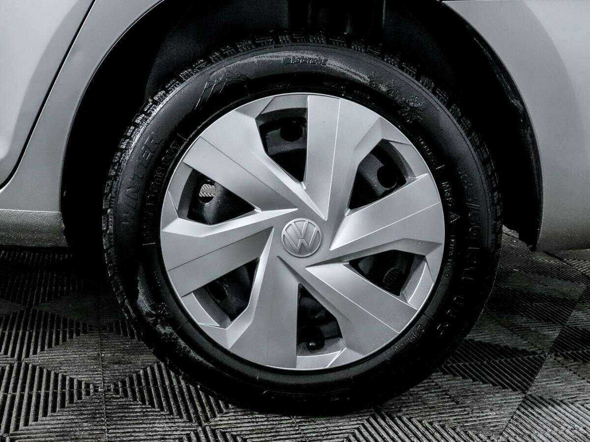 Купить Volkswagen Polo с пробегом. Фото: #13