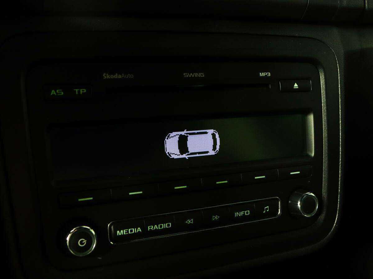 Купить Skoda Fabia с пробегом. Фото: #16