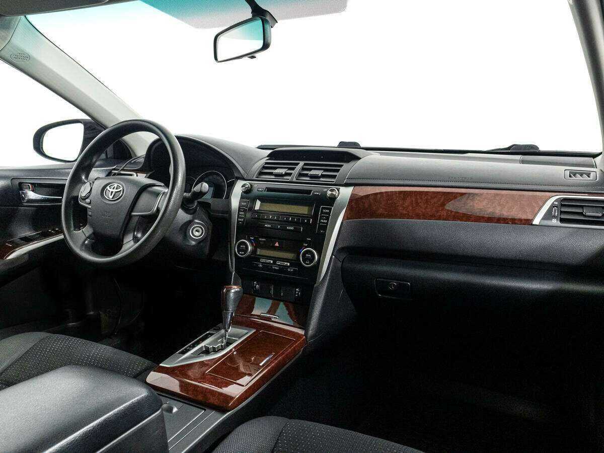 Купить Toyota Camry с пробегом. Фото: #6