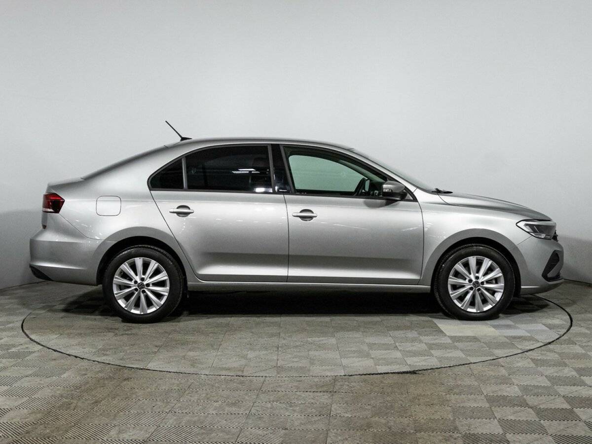 Купить Volkswagen Polo с пробегом. Фото: #3