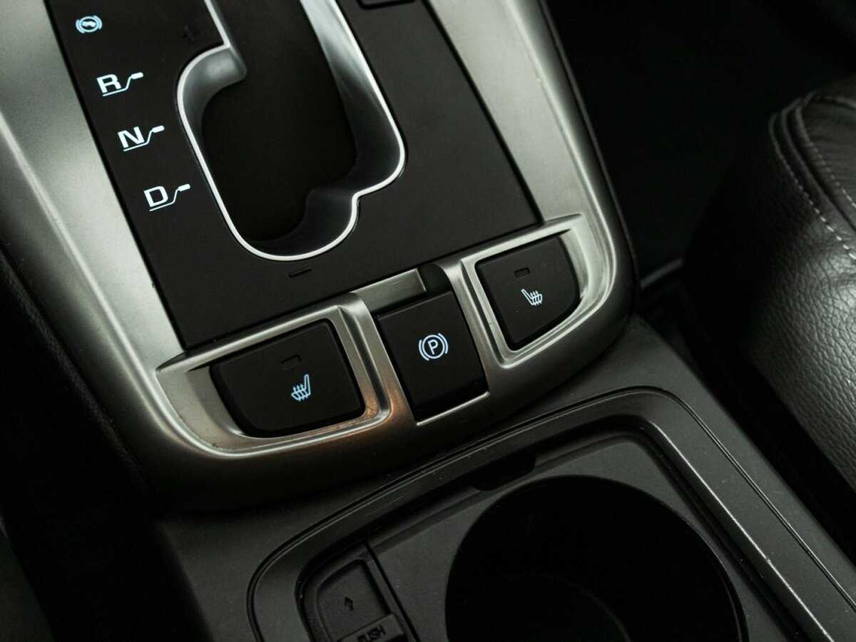 Купить Chevrolet Captiva с пробегом. Фото: #17