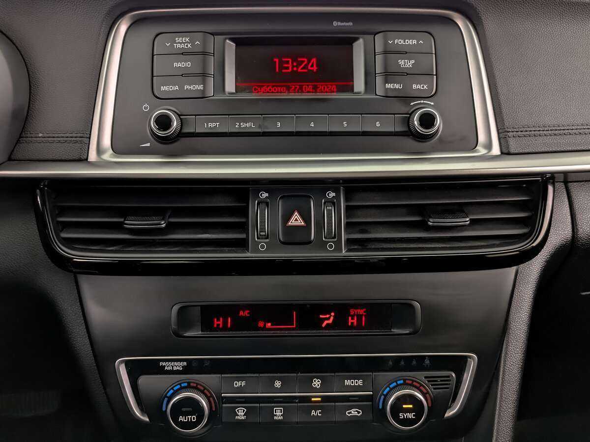 Купить Kia Optima с пробегом. Фото: #12