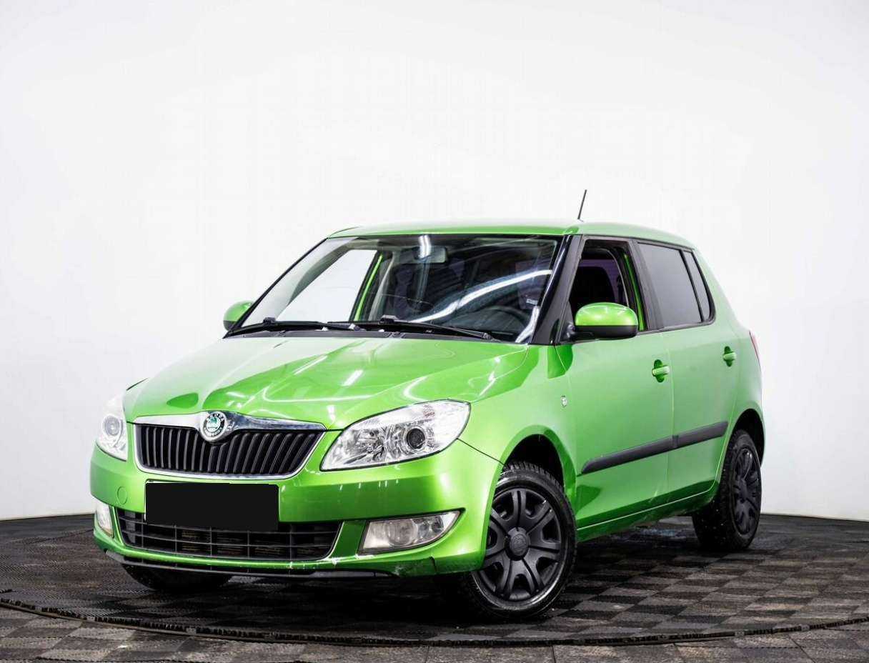 Купить Skoda Fabia с пробегом. Посмотреть фото