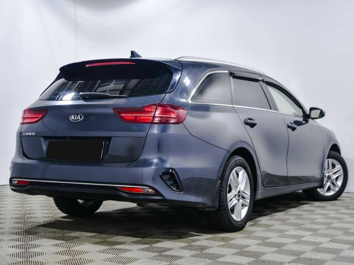 Купить Kia Ceed с пробегом. Фото: #3