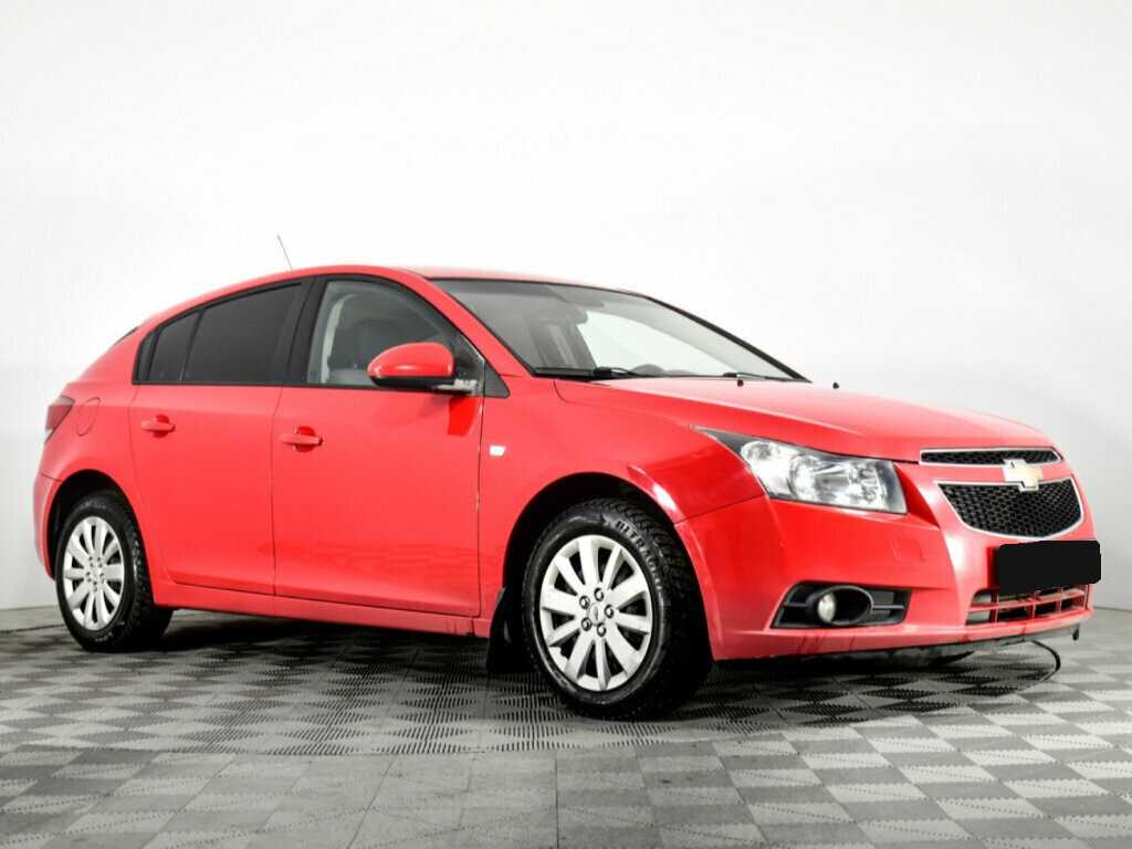 Купить Chevrolet Cruze с пробегом. Фото: #2